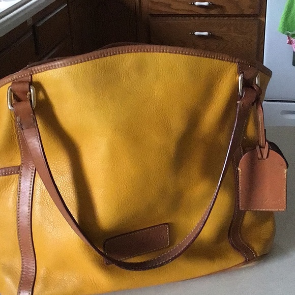 Dooney& Bourke Handbags - Dooney & Bourke Bag